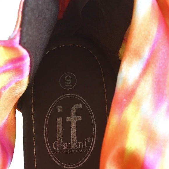 Carrini ❉ Scarf Print Thong Flat Sandals ❉ Orange Pink Tie Dye ❉ Size 9 - Picture 6 of 9
